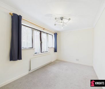 Price £1,500 pcm - Available Now - Unfurnished - Photo 6