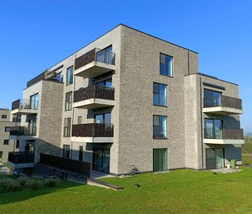 MODERN APPARTEMENT MET GROOT DAKTERRAS EN GARAGE - Photo 3