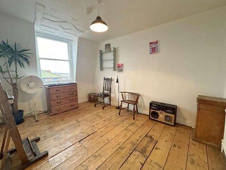 North Marine Road, Scarborough, YO12 - Photo 2