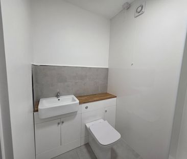 1 Bed Flat, Appleton Road, SO18 - Photo 6