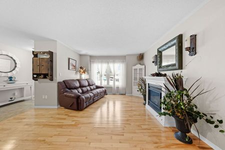 For Lease - 15 Gore Street, Loyalist, Ontario - Photo 5