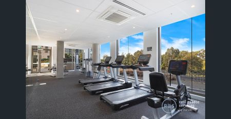 City Views from 2 Bedroom Apartment on Level 31 in Sydney Olympic Park - Photo 3