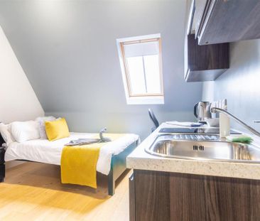 Studio to rent - Photo 1