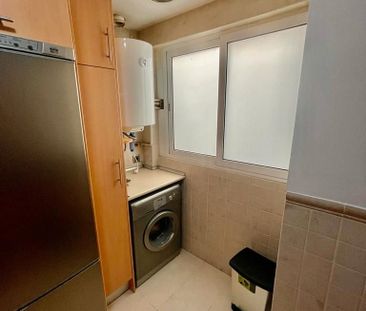 Piso de alquiler en Carrer del Rosselló, Centre - Estació - Photo 6