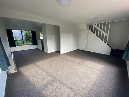 64 Churton Drive, Churton Park - Photo 2