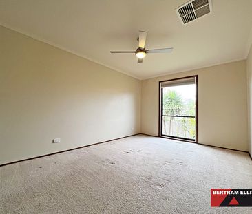 6 Bland Place, Stirling ACT 2611 - House For Rent | Domain - Photo 2