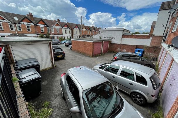 Bournemouth Road - Photo 1