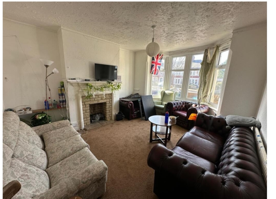 Cowley Road, Oxford - Photo 1