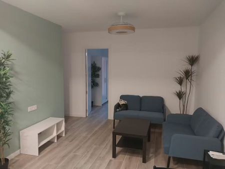Carrer d'Escalante, Valencia, Valencian Community 46011 - Photo 3