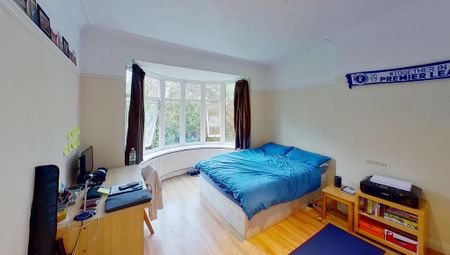 5 bedroom semi-detached house to rent - Photo 2