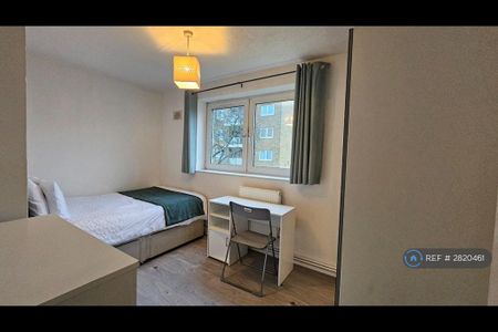 5 bedroom flat to rent - Photo 2