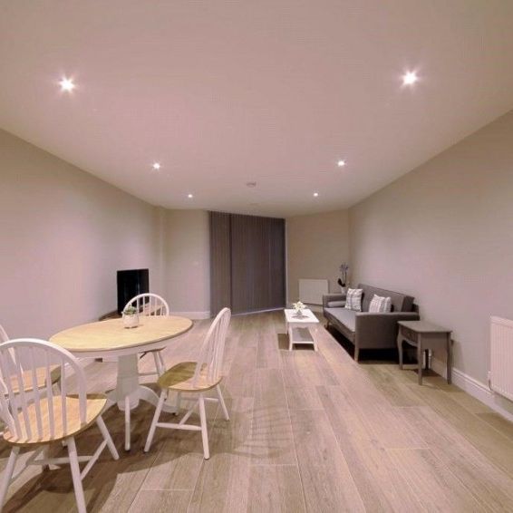 Petersfield Avenue, Slough, Berkshire,SL2 - Photo 1