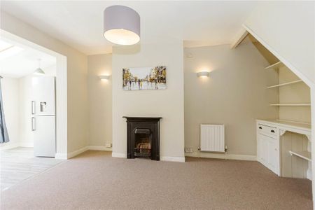 5 bedroom terraced house to rent - Photo 4