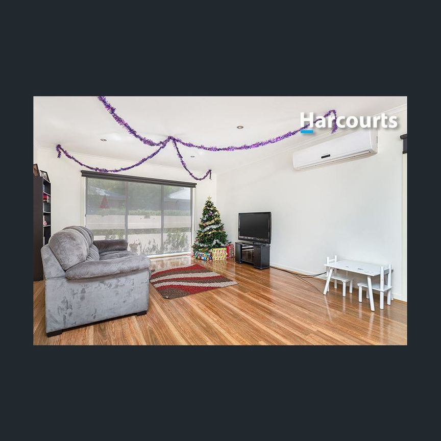 Beautifully Presented Three-Bedroom Home in Prime Location - Photo 1