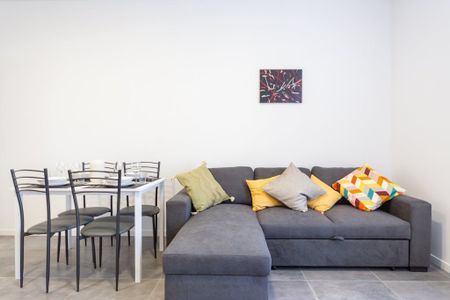 Via Novara, Milan, Lombardy 20153 - Photo 4