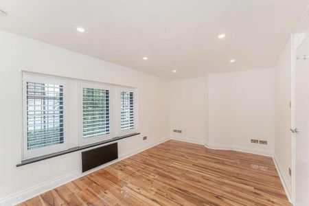 Caroe Court, Edmonton, N9 - Photo 5