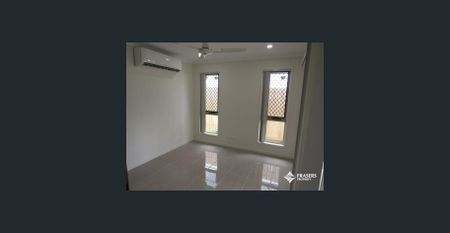 Move in and enjoy! - Photo 2