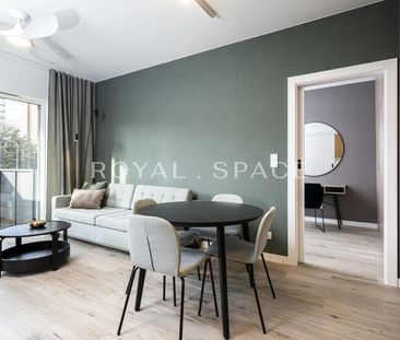 Eleganckie mieszkanie z 2 miejscami parkingowymi - Фото 4