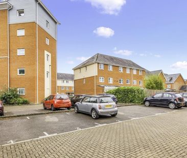 Fenbridge House, Rubeck Close, Redhill, RH1 1TH - Photo 2