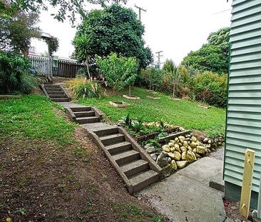 $550pw 3 beds, 2 bath, private, fenced garden - Photo 2