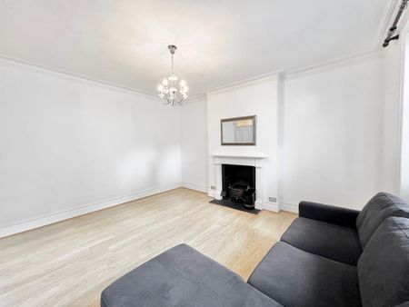 2 bedroom flat to rent - Photo 4
