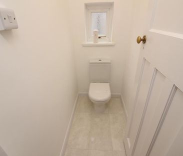 3 bedroom semi-detached house to rent - Photo 4