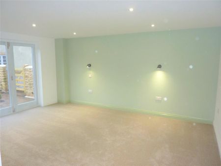 4 bedroom house to rent - Photo 3