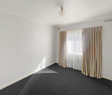 9 Mason Court, Golden Point - Photo 5
