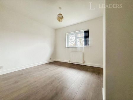3 bedroom terraced house to rent - Photo 3