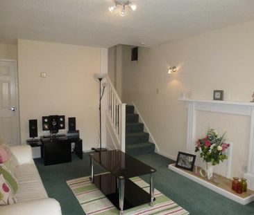 2 bedroom house to rent - Photo 1
