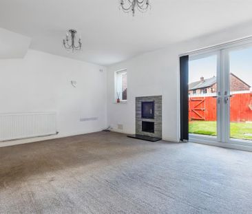 4 bedroom townhouse to rent - Photo 1