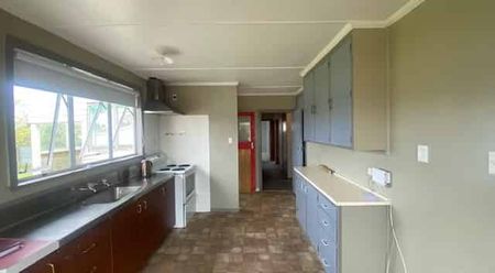 THREE BEDROOMS - MARTON - Photo 5