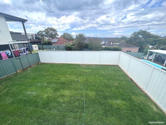 Freshly Renovated Beauty! - Photo 1