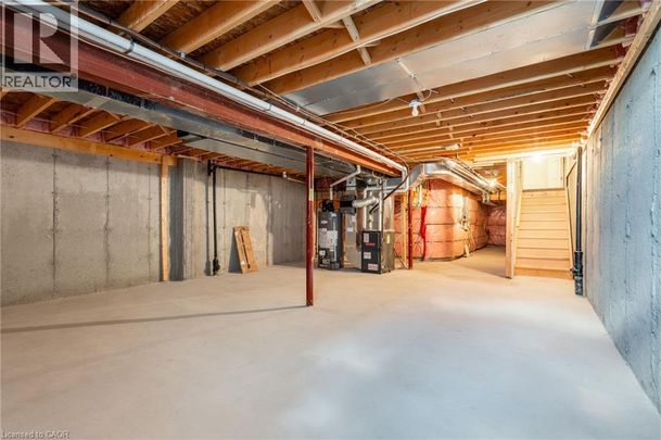 175 LORMONT Boulevard, Stoney Creek, Ontario, L8J0K1 - Photo 1
