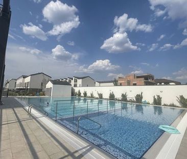 Vila cu 5 camere | complex rezidential cu piscina | Pipera - Photo 1