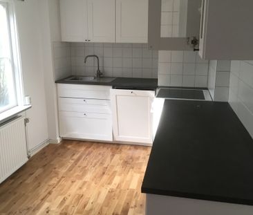 Nygatan, Västervik - Photo 2