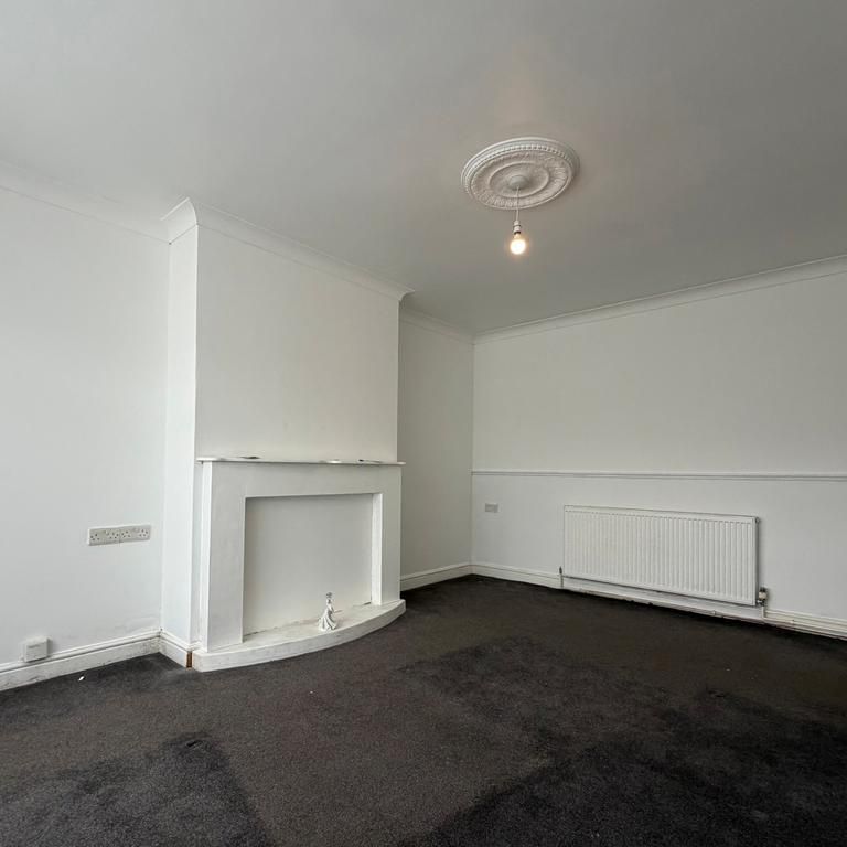 3 bedroom bungalow to rent - Photo 1