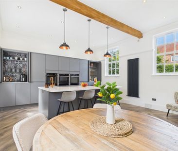 4 bedroom Barn Conversion to rent - Photo 6