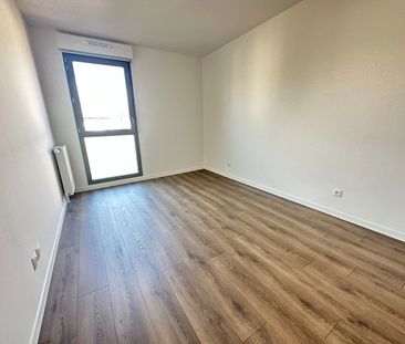 À louer : Appartement 4 pièces de grand standing à Melun - Photo 1