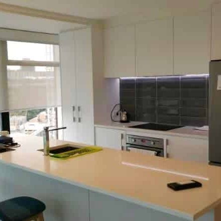 I AM FULLY FURNISHED WITH SEA VIEW AND PARKING! - Photo 1