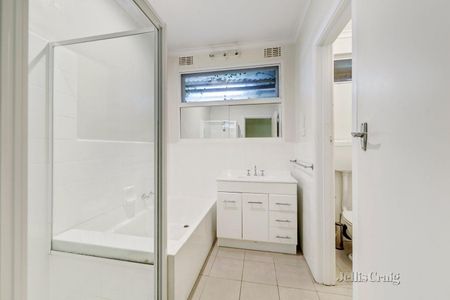 6/7 Leopold Crescent, Mont Albert VIC 3127 - Apartment For Rent | Domain - Photo 4
