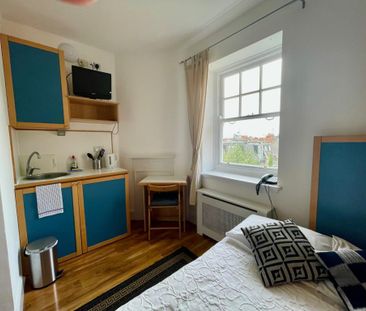 Studio to rent - Photo 2