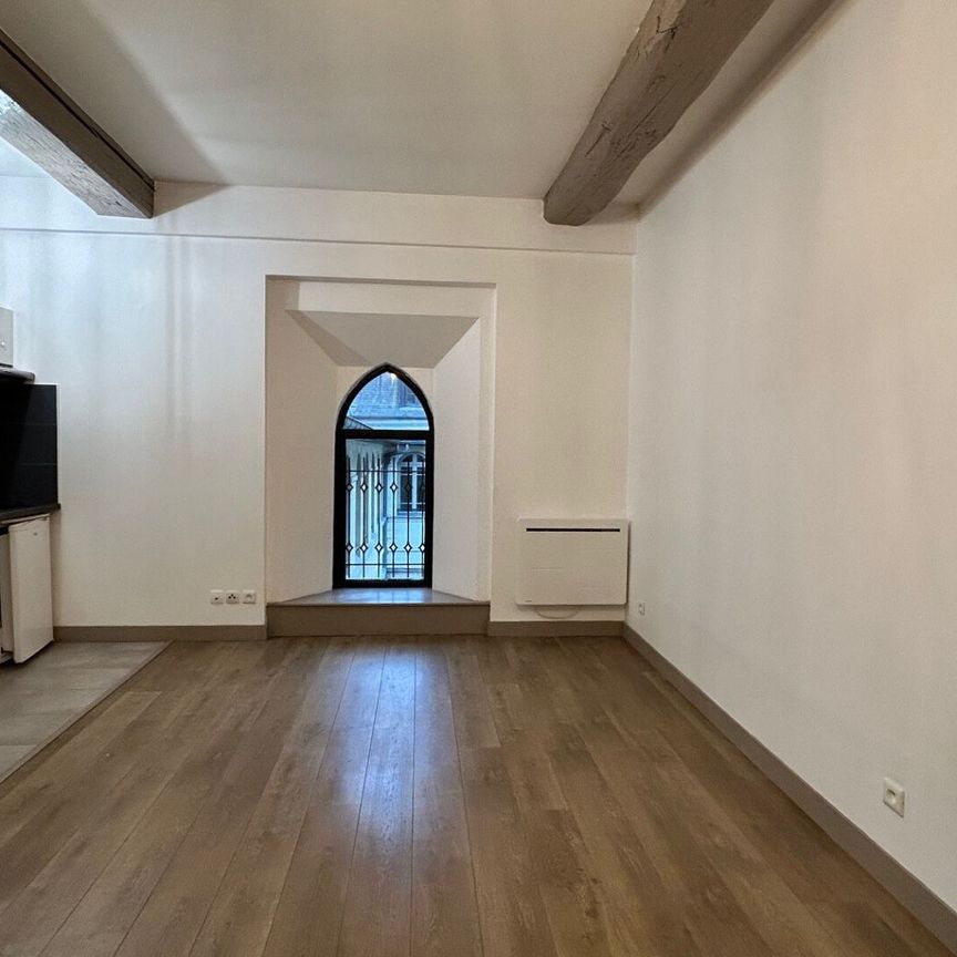Location Appartement 1 pièce 32m² - Photo 1