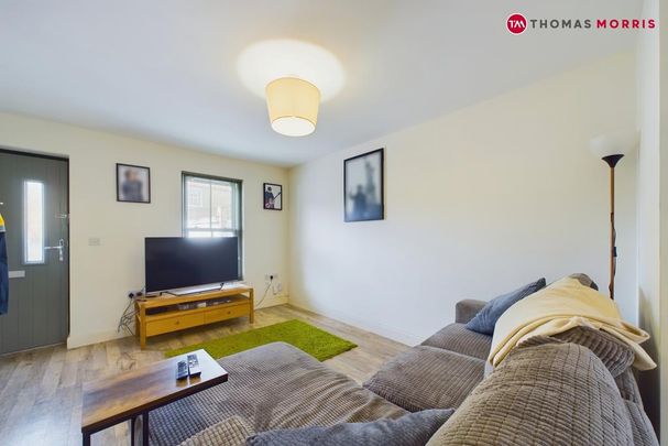 2 bedroom terraced house to rent - Photo 1