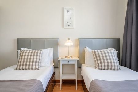 Rua Calhariz - Photo 4