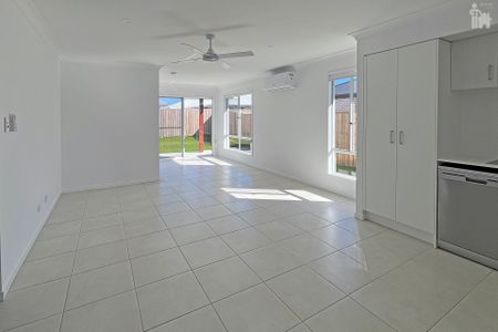 61 Dougan Street, - Photo 5