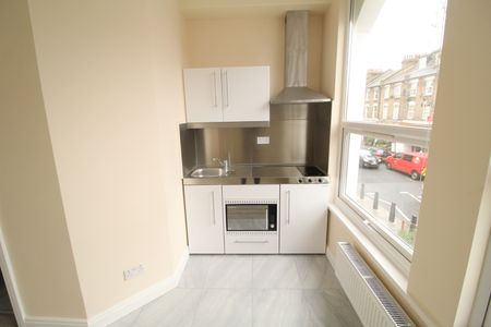 1 Bed Flat, Chatsworth Road, E5 - Photo 4