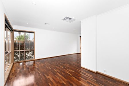 5 Dairy Close, Sydenham VIC 3037 - Photo 5