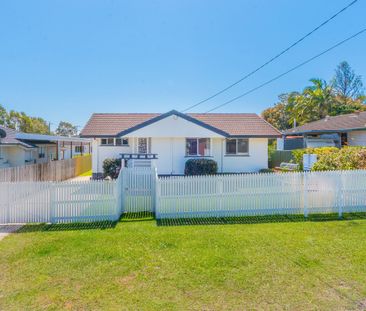 18 Beach Street, Kippa-Ring QLD 4021 - House For Rent | Domain - Photo 3