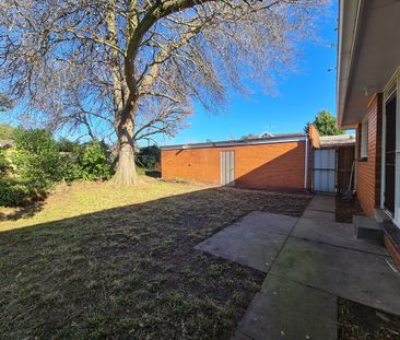 32 Leicester Avenue, Glen Waverley, Vic 3150 - Photo 4